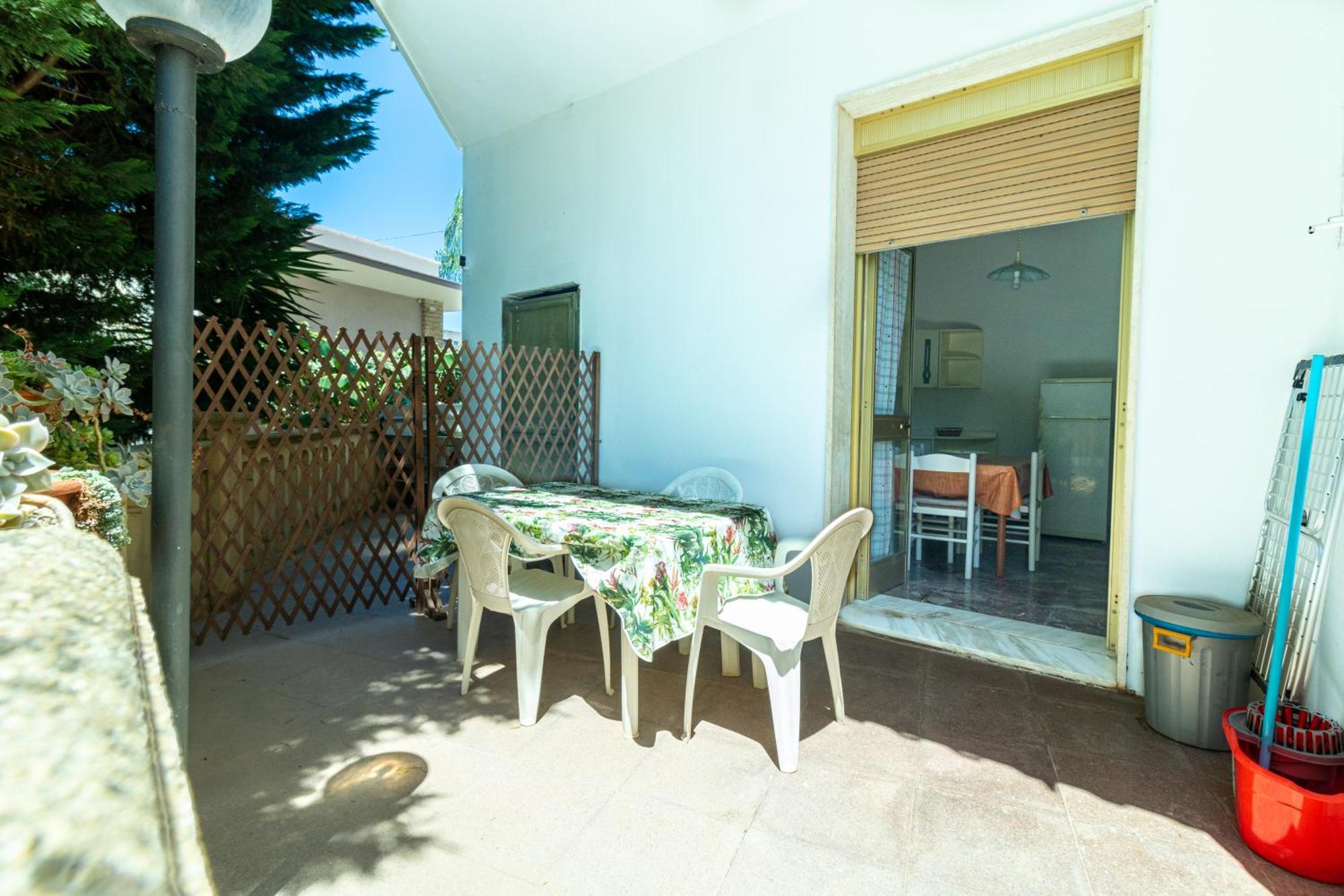 Ferrari Apartment Casarano Exterior photo